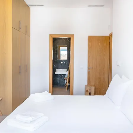 Myko Seafront Villa Ornos (Mykonos)